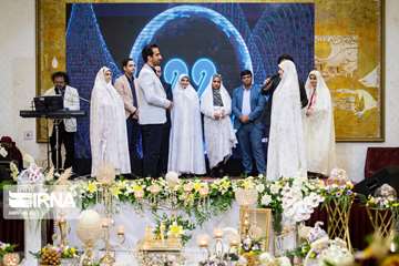 جشن بزرگ ازدواج دانشجویی